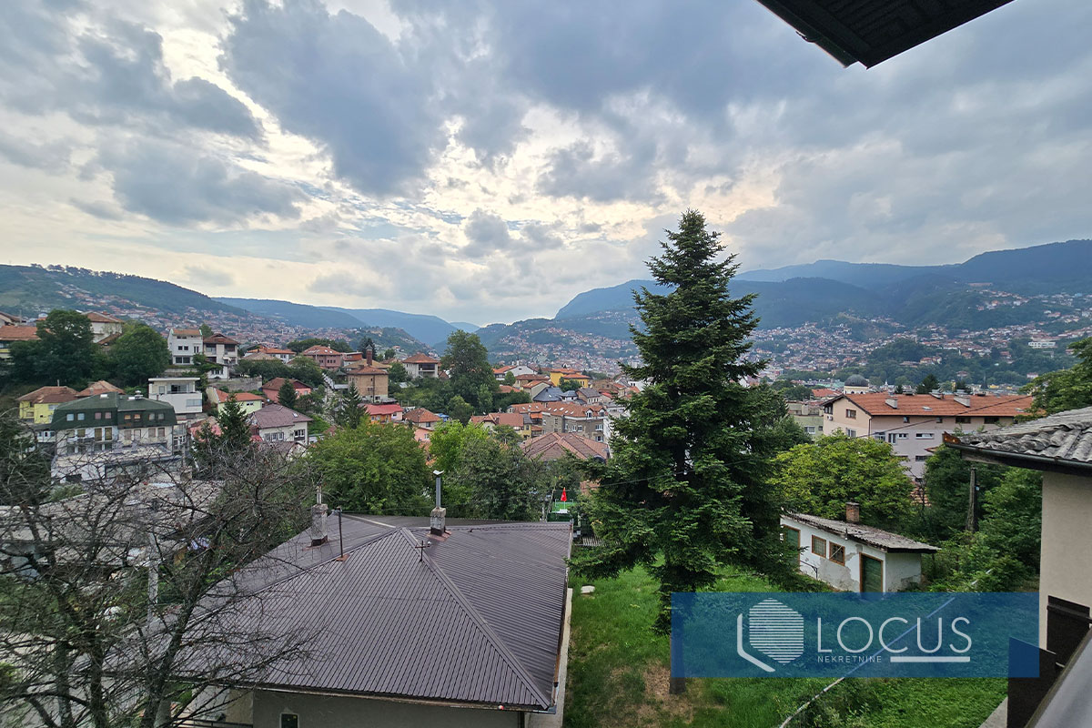 19. Pogled.jpg